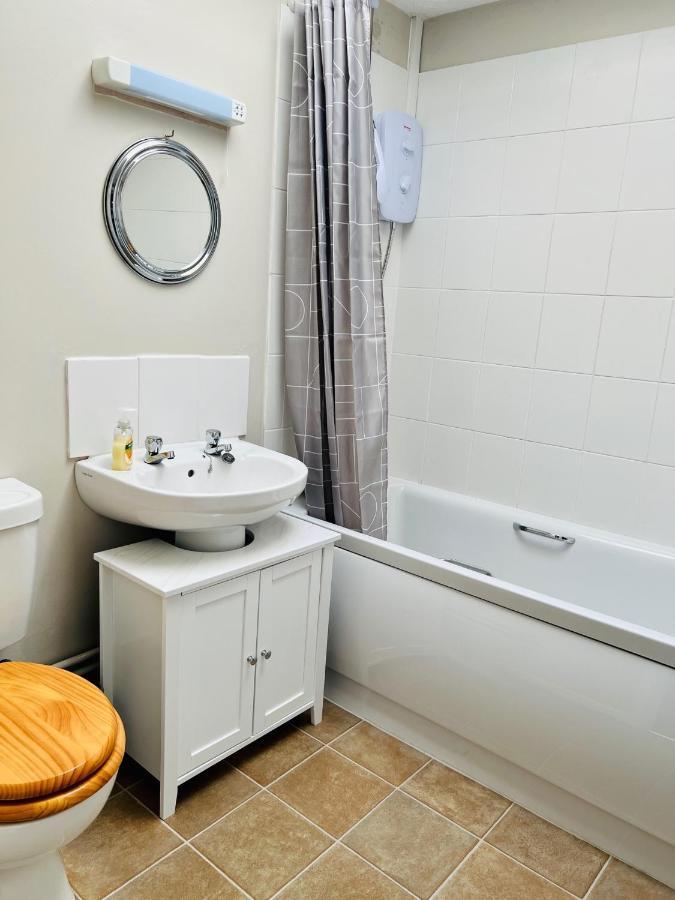Anchor Inn Oake Экстерьер фото