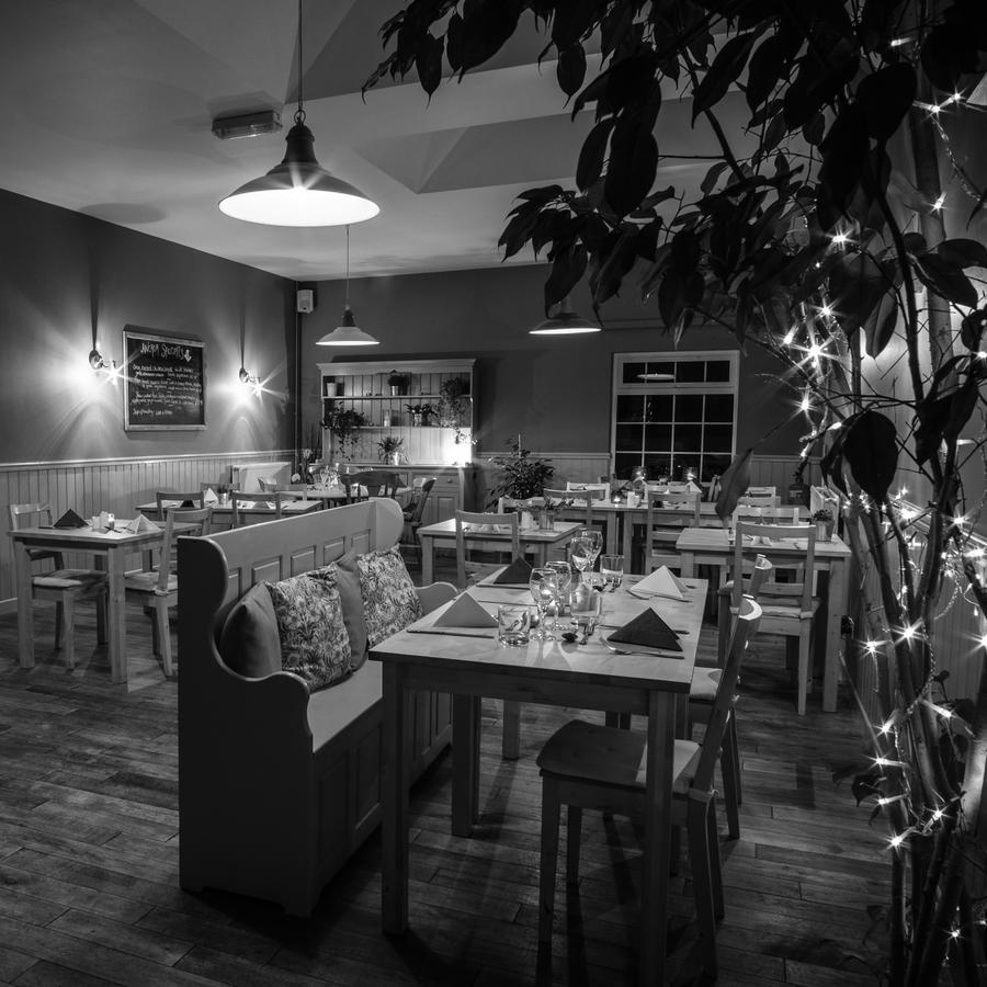Anchor Inn Oake Экстерьер фото